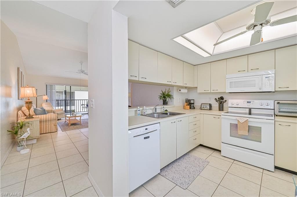 11540 Caravel CIR 3030-15