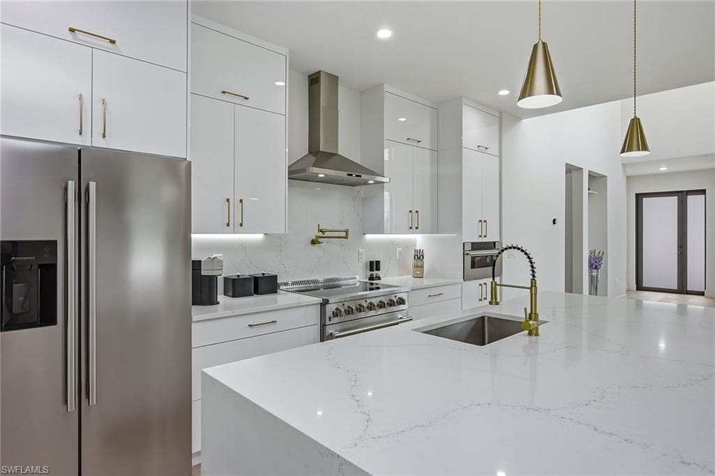 3400 Canal ST-11