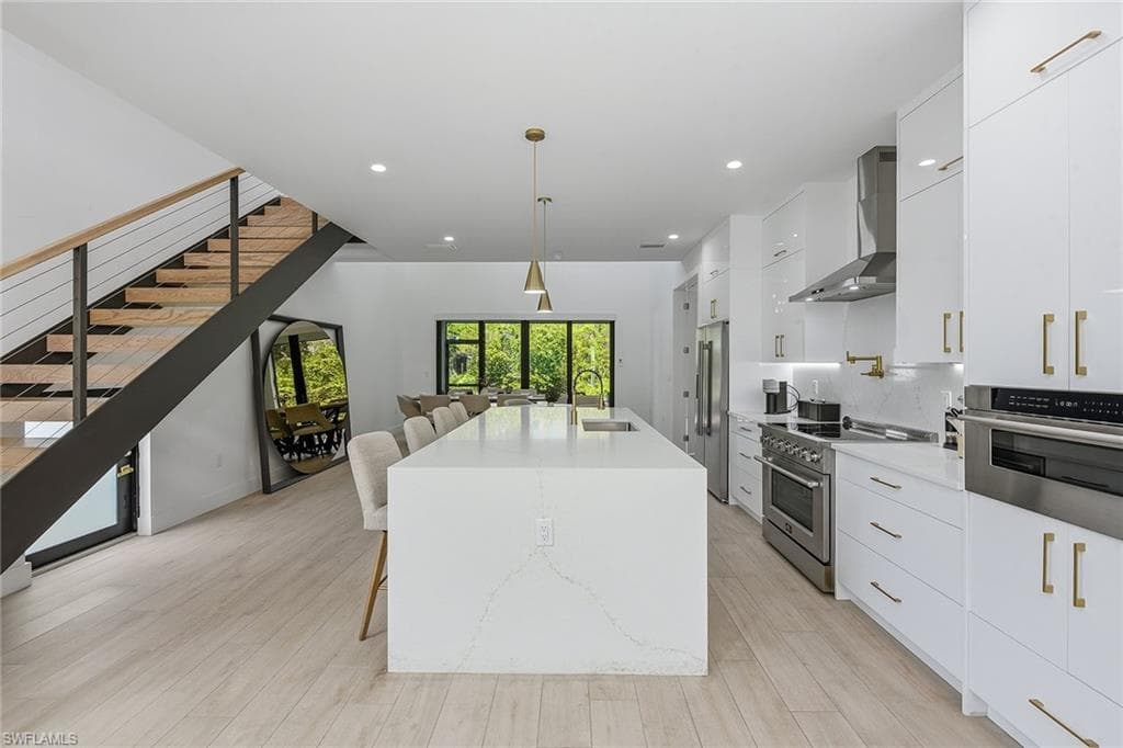 3400 Canal ST-2