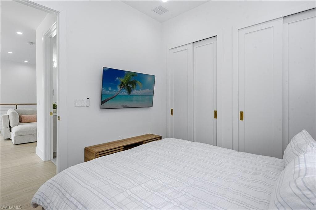 3400 Canal ST-32