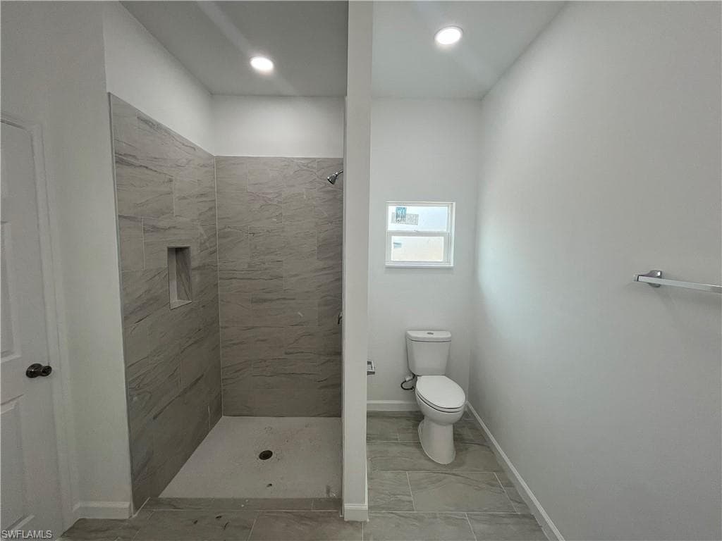 3013 64th ST W-19