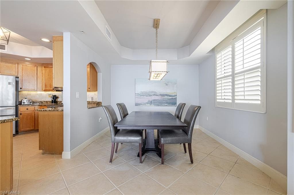 2090 W First ST E705-16