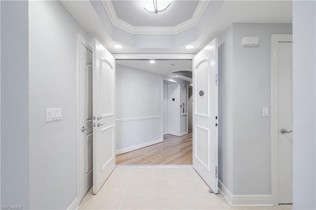2090 W First ST E705-6