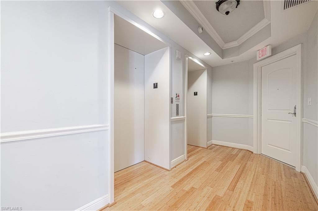 2090 W First ST E705-7