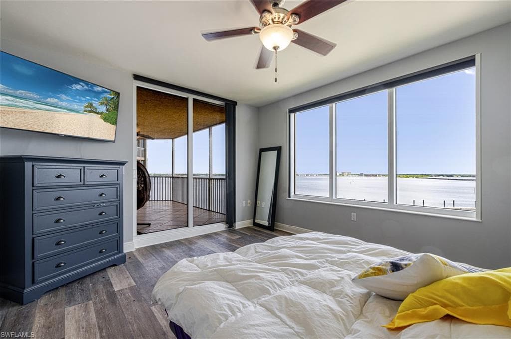2090 W First ST E705-20