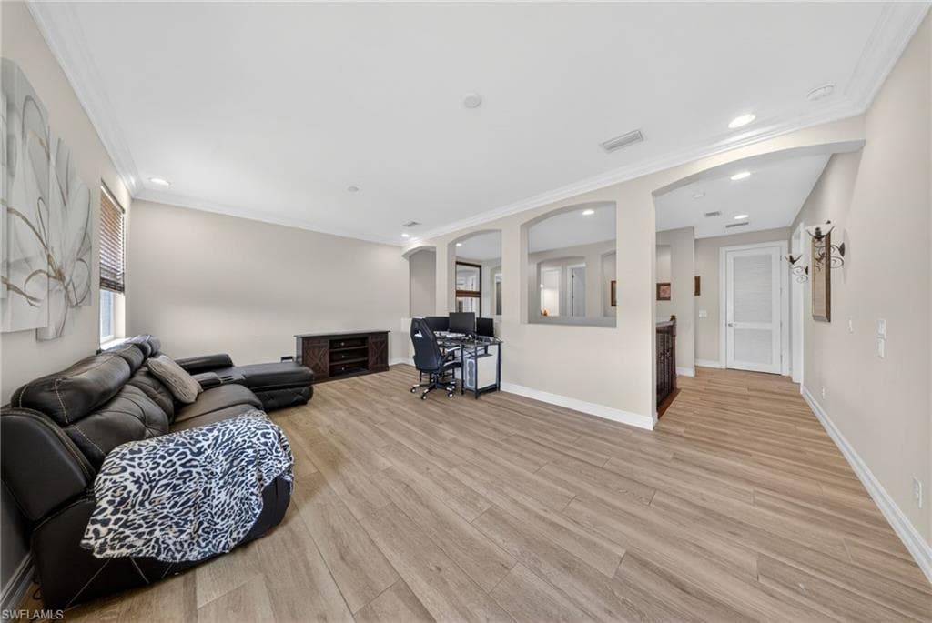 3330 Banyon Hollow LOOP-24