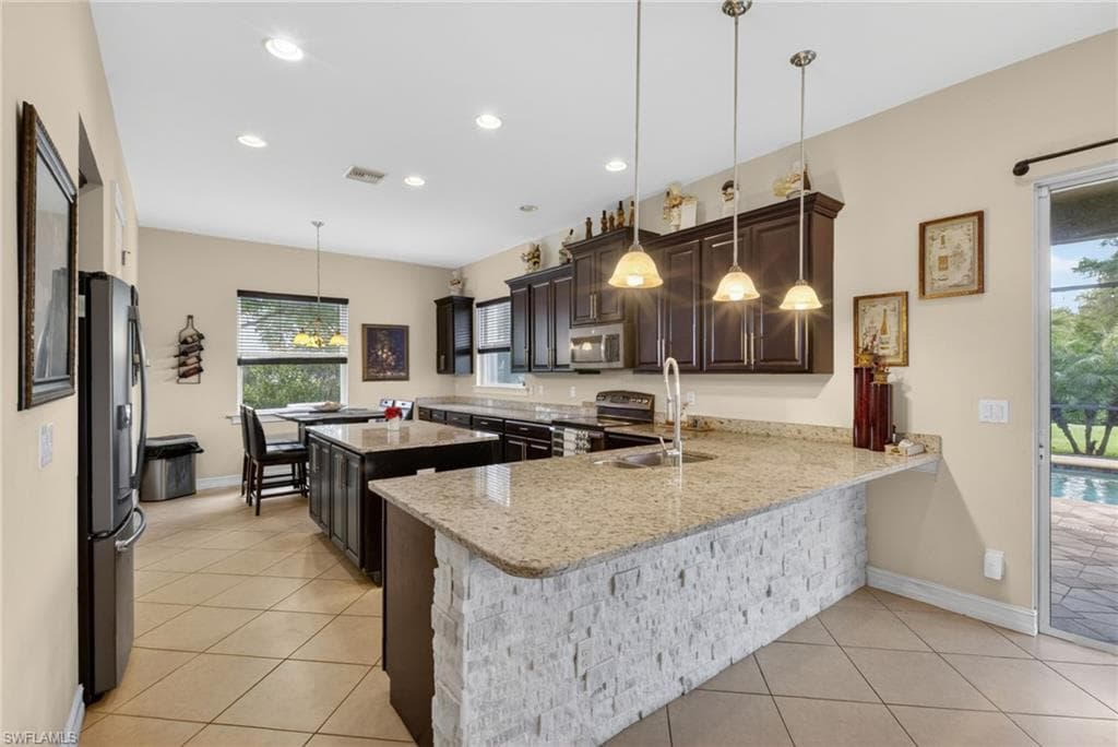 3330 Banyon Hollow LOOP-7