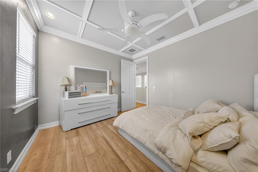 3330 Banyon Hollow LOOP-27