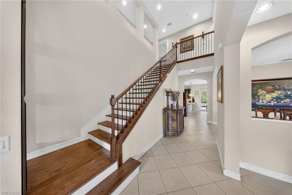 3330 Banyon Hollow LOOP-3