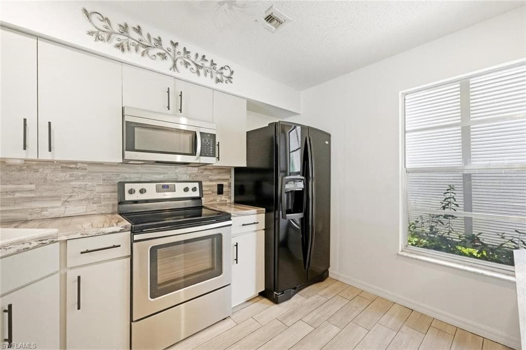 25500 Cockleshell DR 503-16
