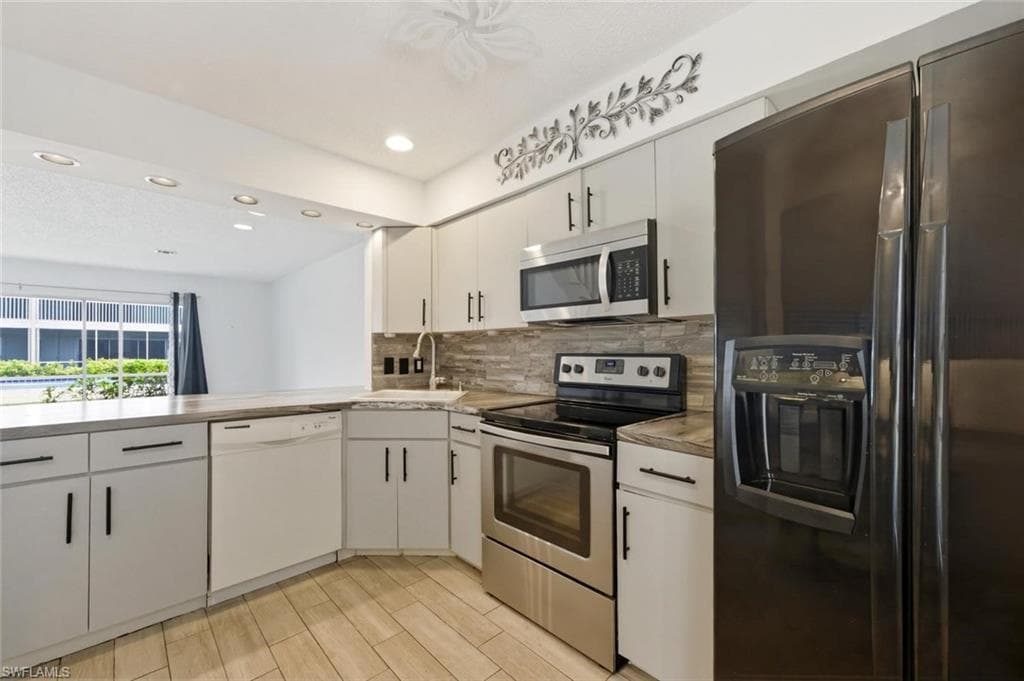 25500 Cockleshell DR 503-15
