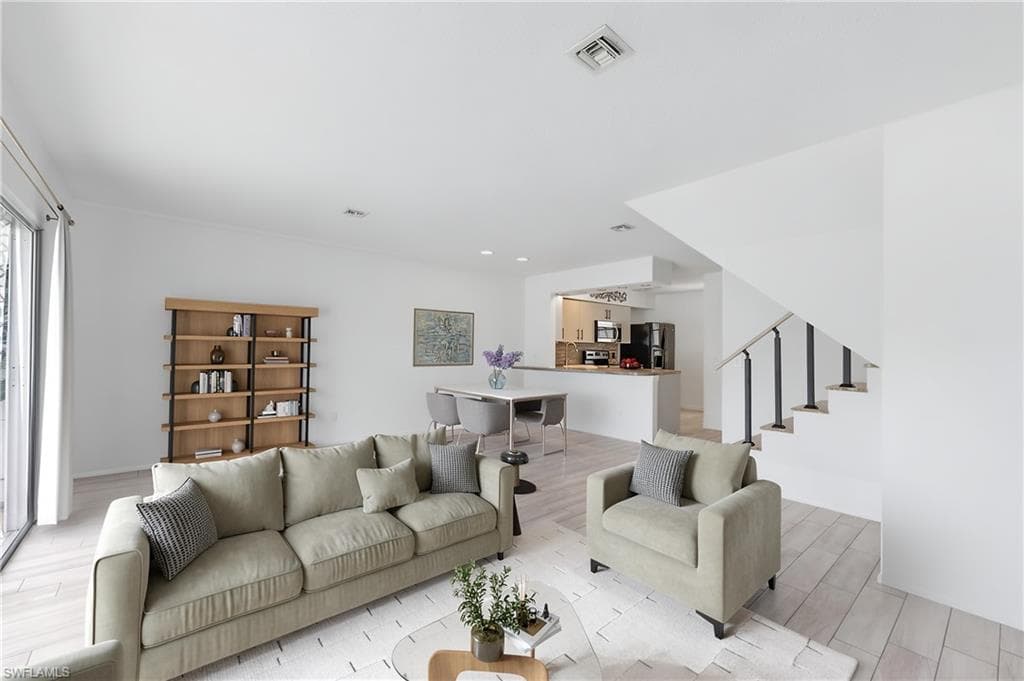 25500 Cockleshell DR 503-2