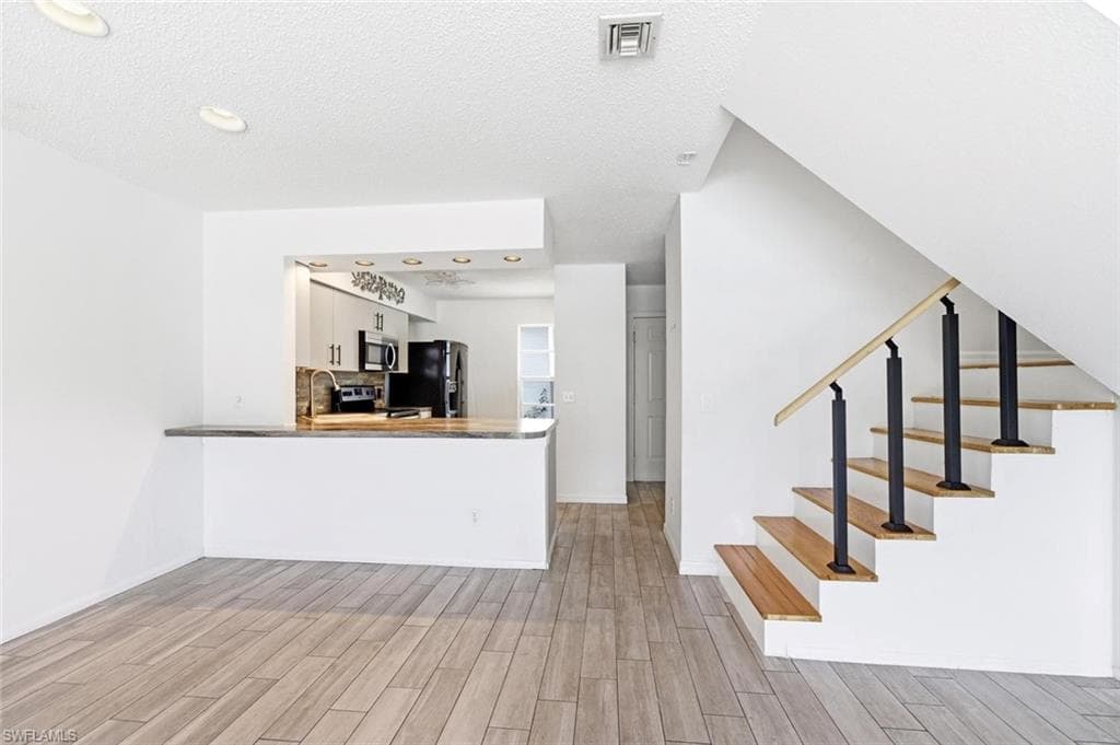 25500 Cockleshell DR 503-8
