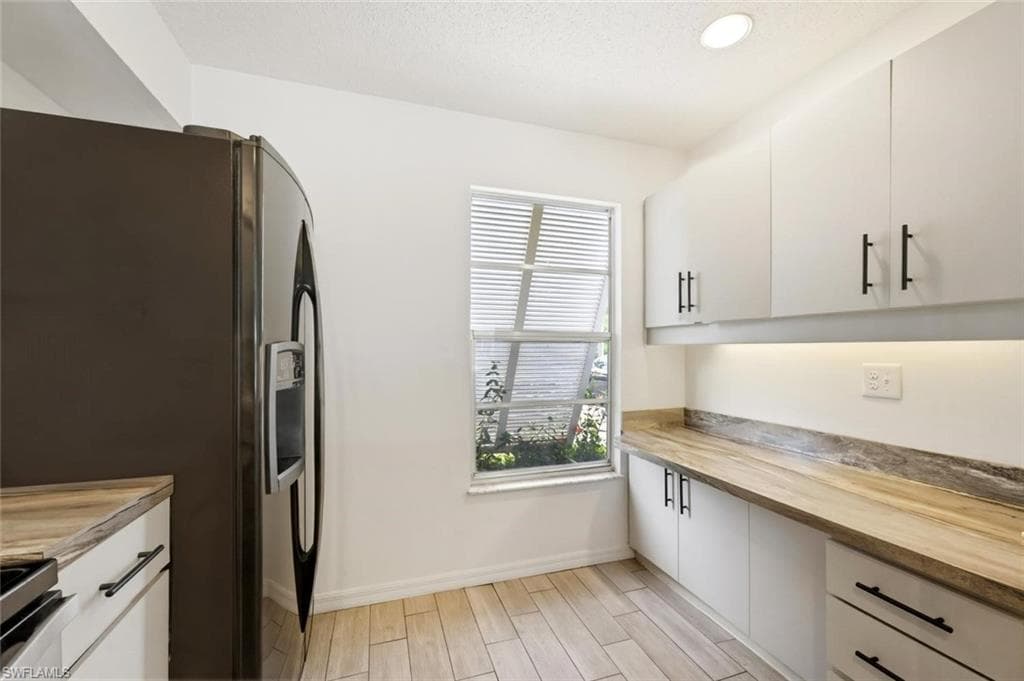 25500 Cockleshell DR 503-17