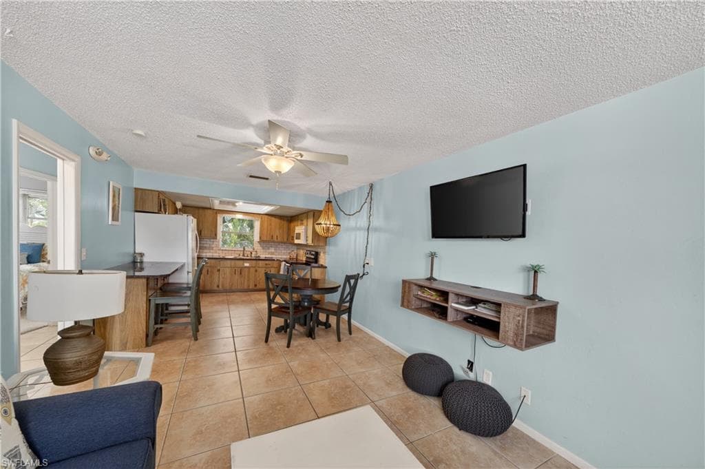 3188 Shell Mound BLVD-17