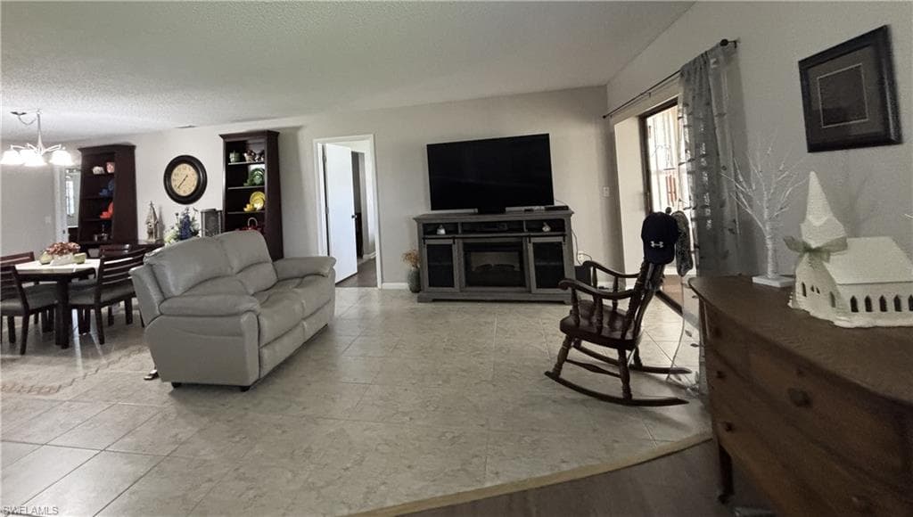 1514 Palm Woode DR-19