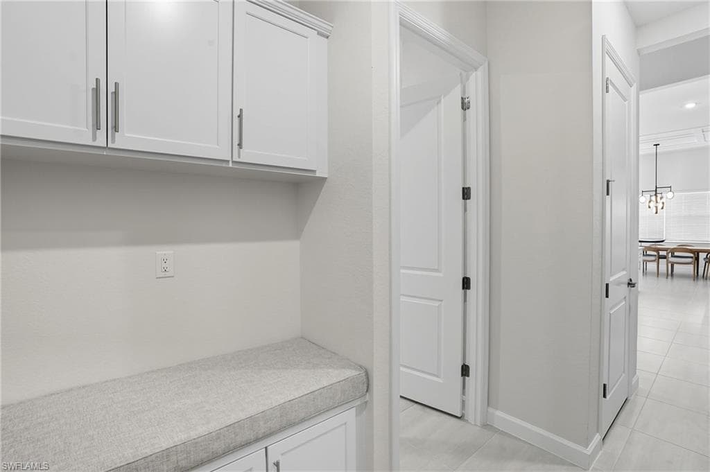 15063 Longs LN-31