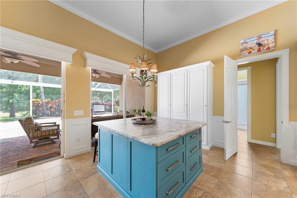 28287 Koi WAY-11
