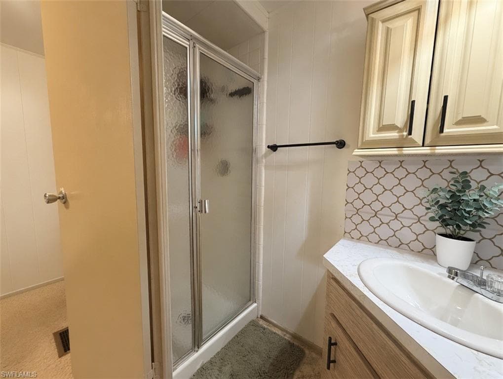 514 Blossom CT-12