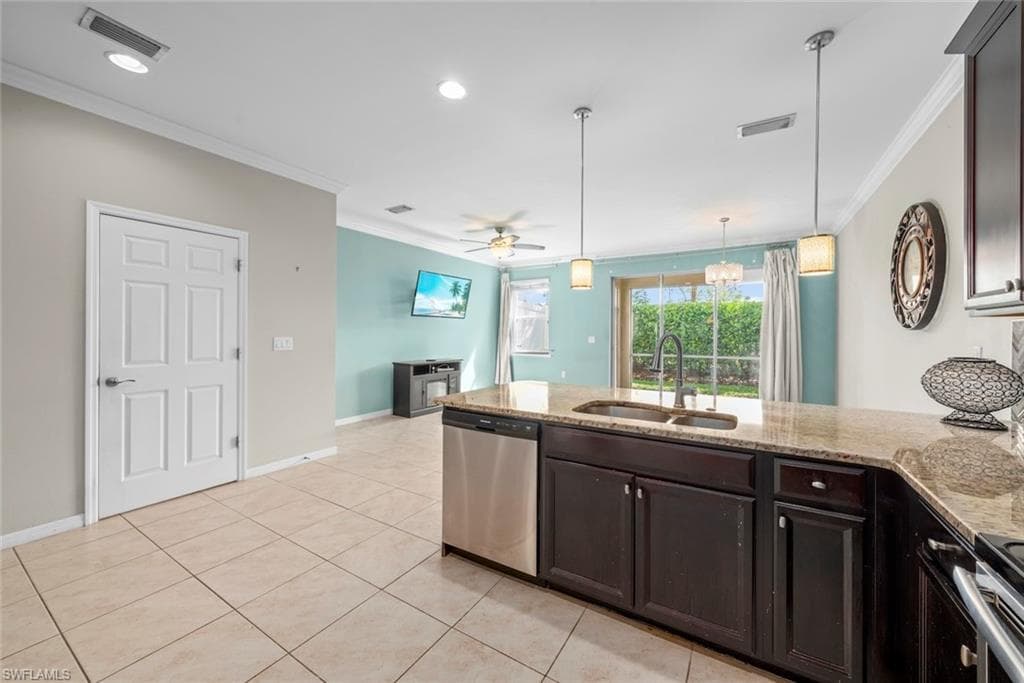 10864 Alvara WAY-6
