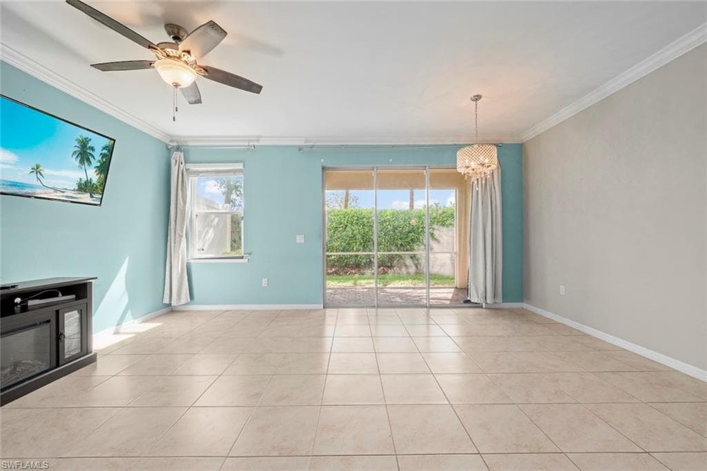 10864 Alvara WAY-13