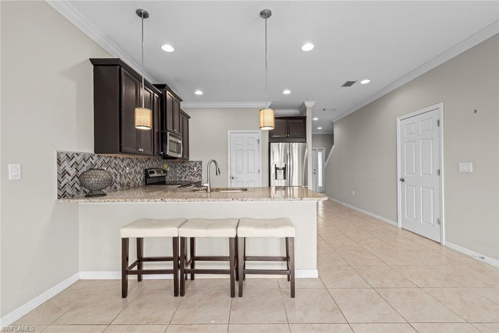 10864 Alvara WAY-10