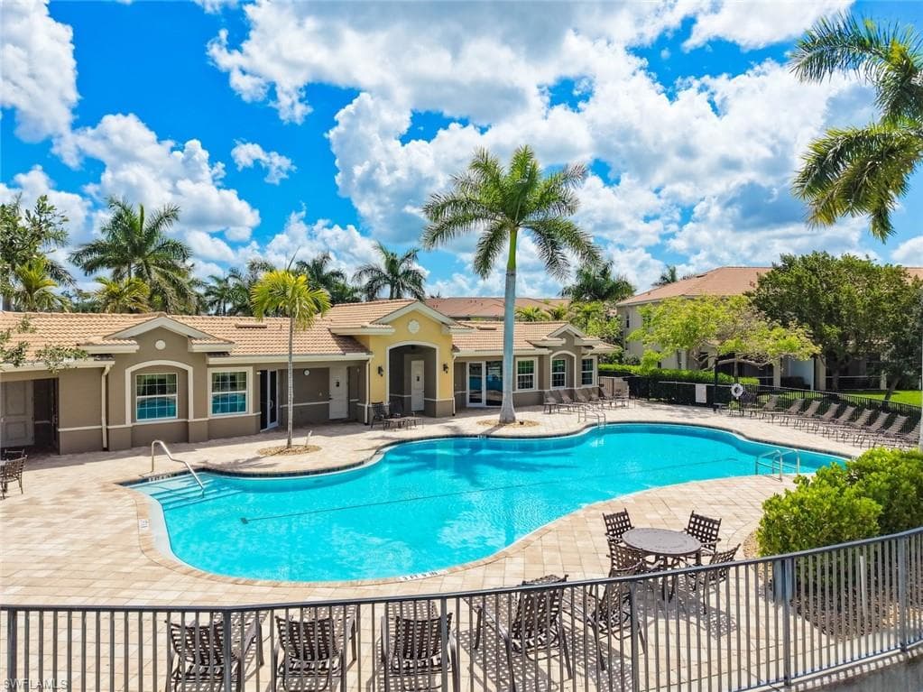 10864 Alvara WAY-43