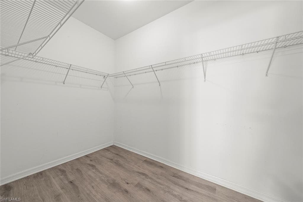 10864 Alvara WAY-28