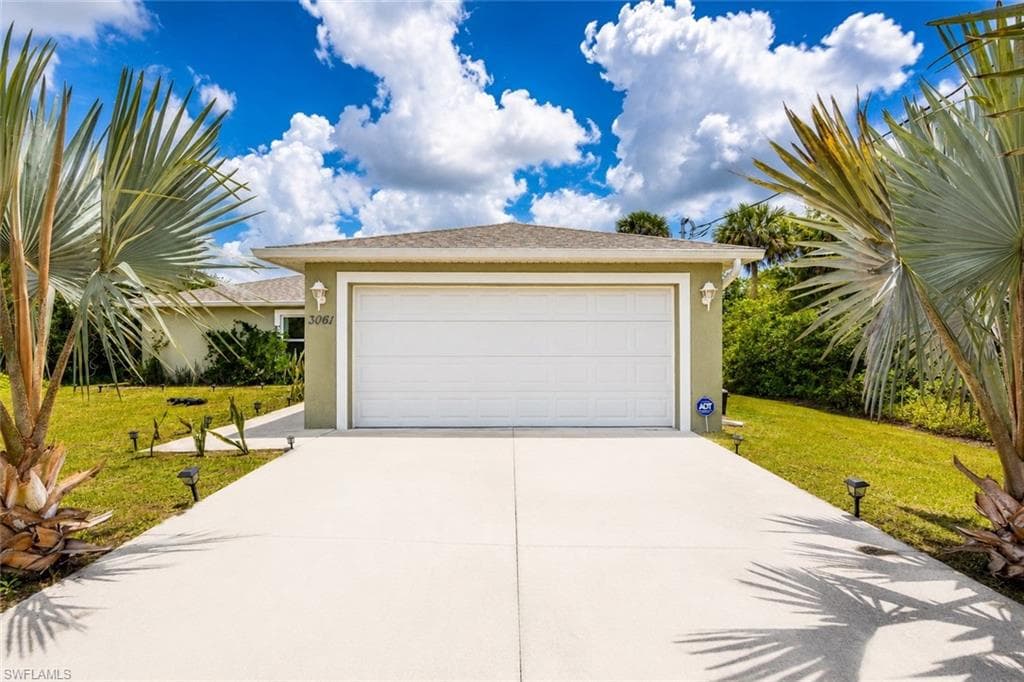 3061 NW Beechwood CIR-1