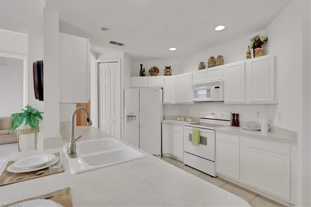 890 Eastham WAY Q102-10