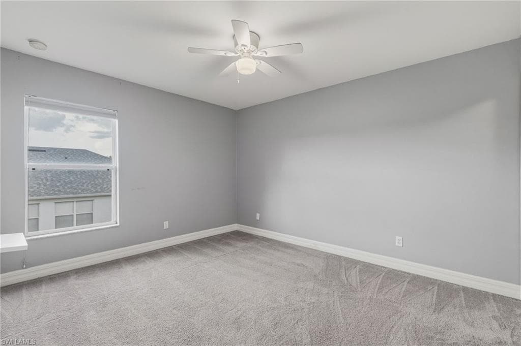 25134 Palisade RD-38