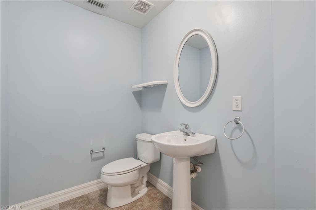 25134 Palisade RD-29