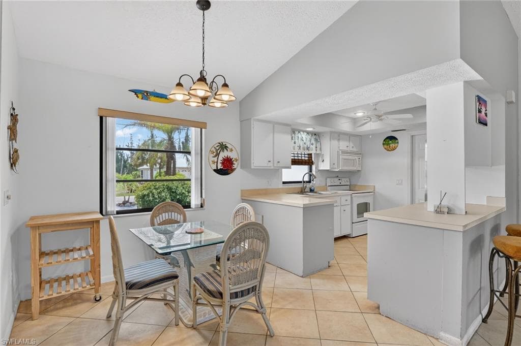 5330 Genesee PKWY-10