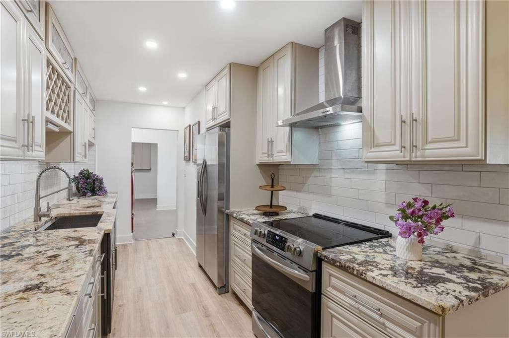 55 Aqua LN-7