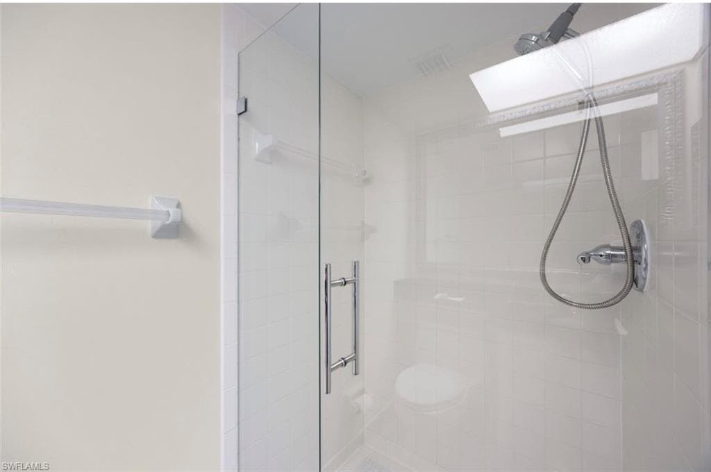 37 High Point CIR E 602-31