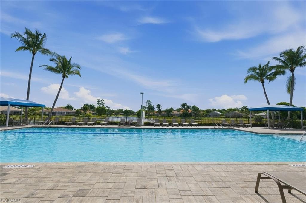 7685 Meadow Lakes DR 1301-31