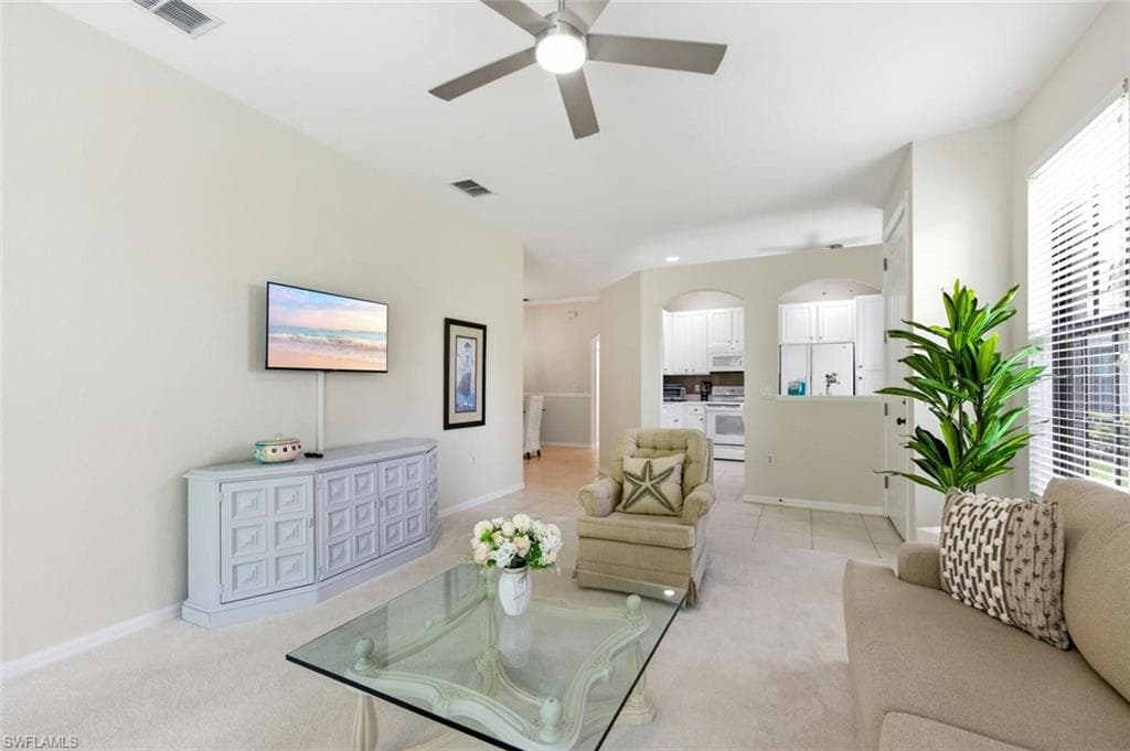 7685 Meadow Lakes DR 1301-7