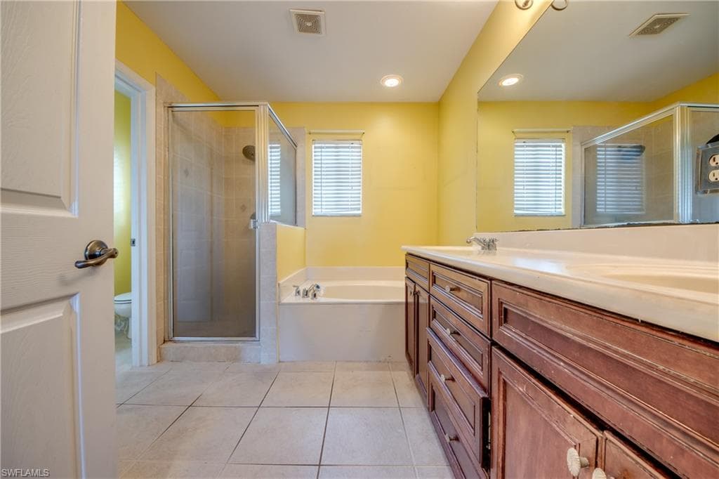 17026 Tremont ST-10
