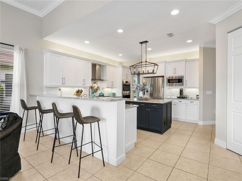 2756 Crystal WAY-22