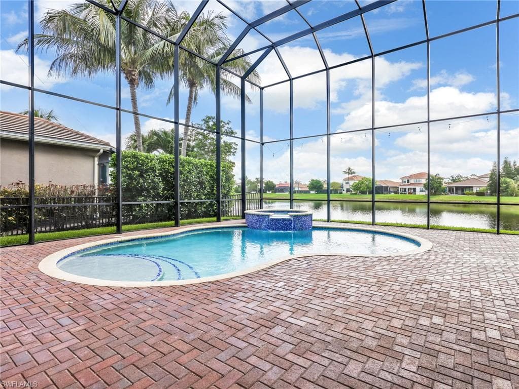 2756 Crystal WAY-41