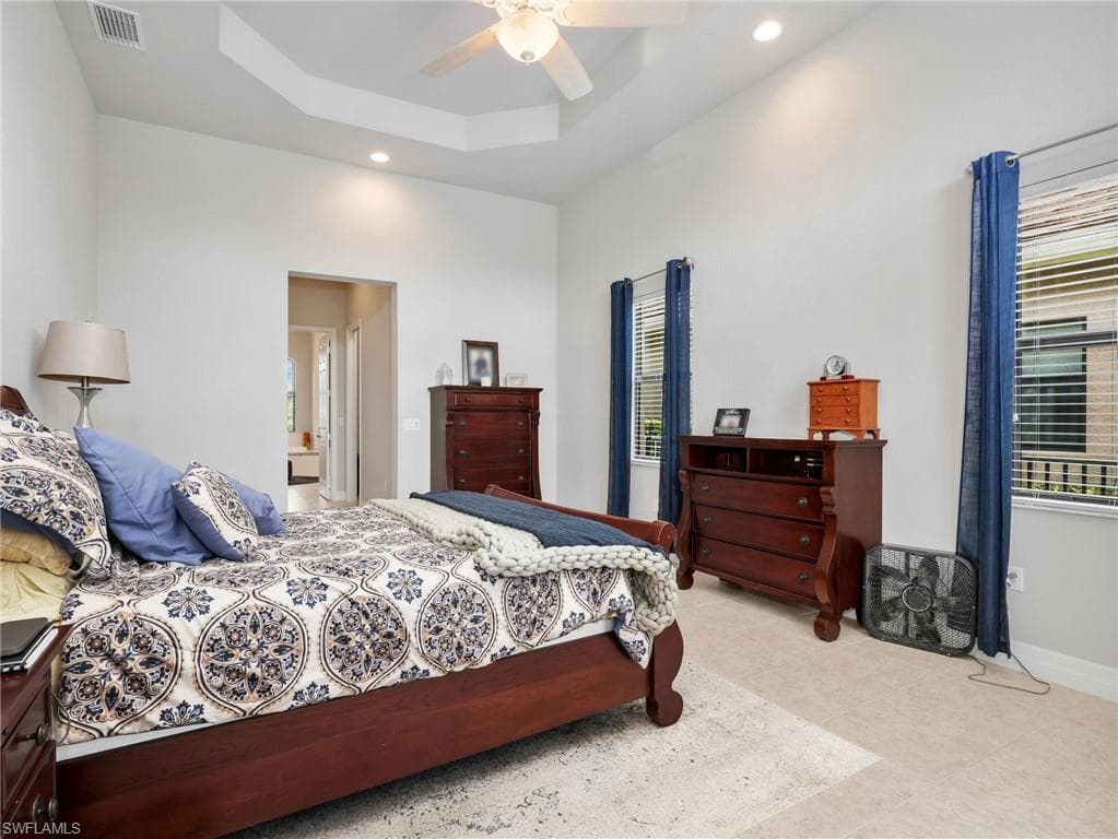 2756 Crystal WAY-12