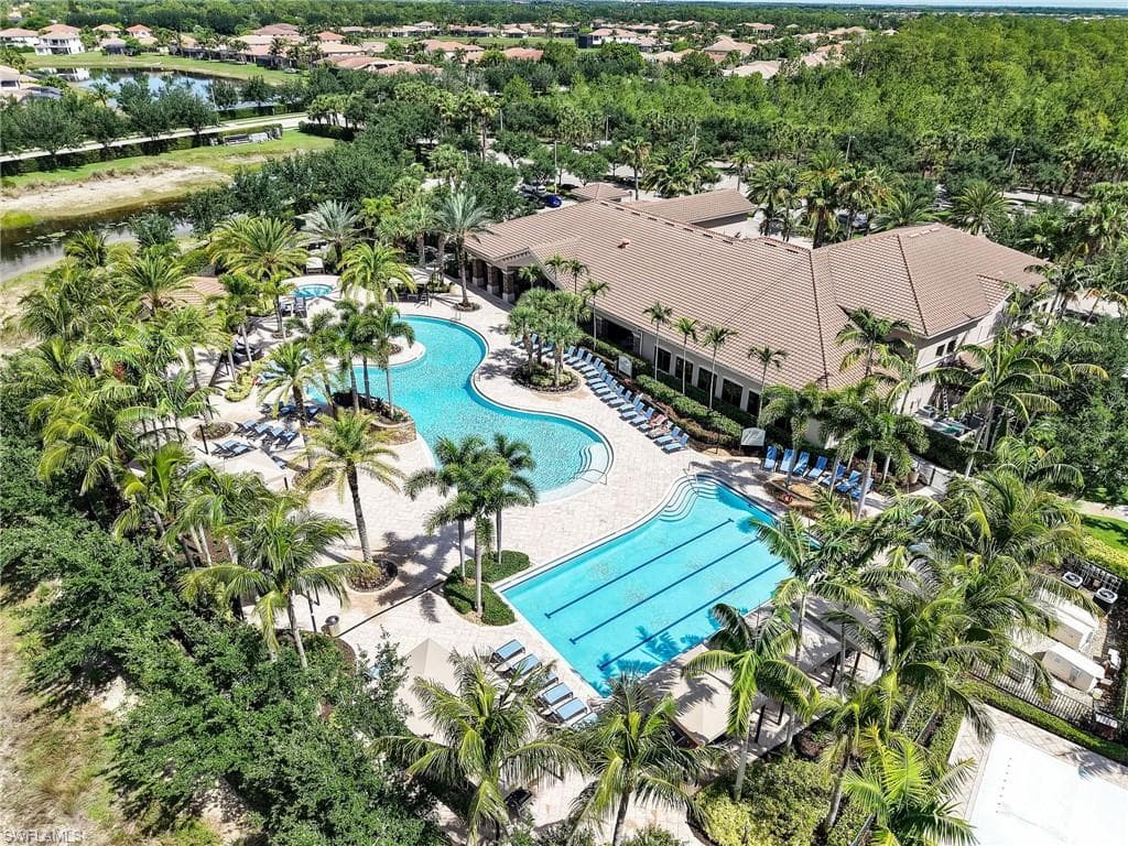 2756 Crystal WAY-48