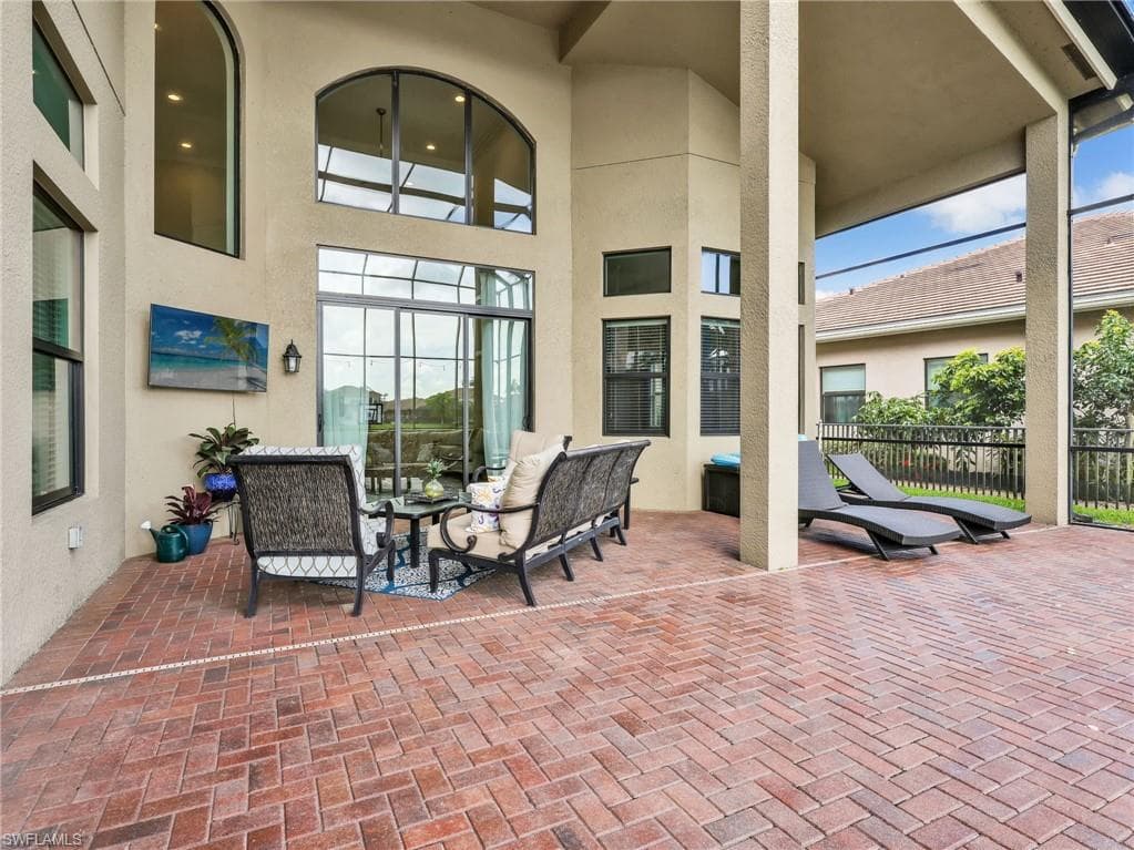 2756 Crystal WAY-44
