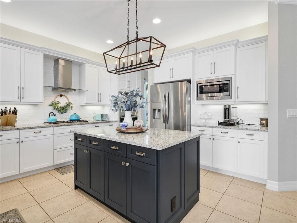 2756 Crystal WAY-20