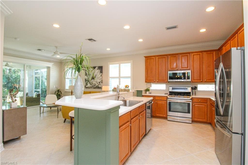 1912 Tarpon Bay DR N-5
