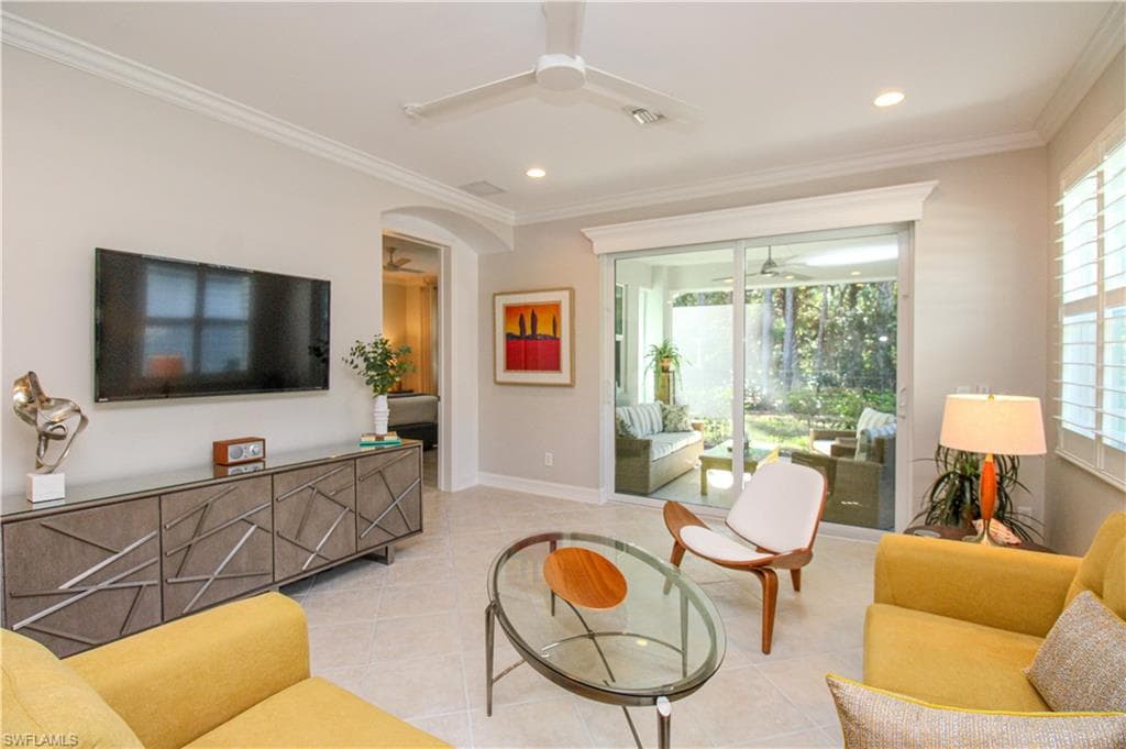 1912 Tarpon Bay DR N-10
