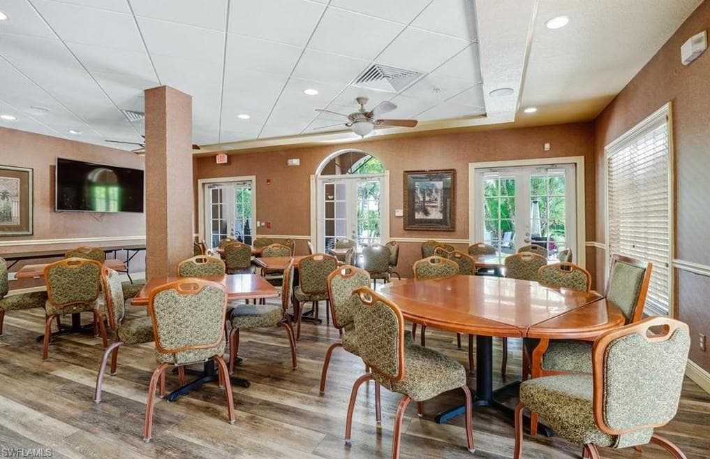 20140 Estero Gardens CIR 104-25