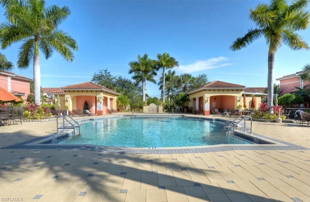 20140 Estero Gardens CIR 104-19