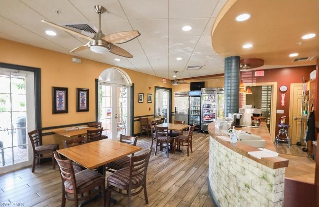 20140 Estero Gardens CIR 104-24