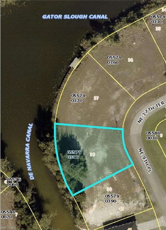 3644 NE 9th PL-3
